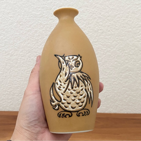 Vintage ENESCO Japan Imports Mid Century Modern Handpainted Owl 6” Bud Vase - Picture 11 of 13